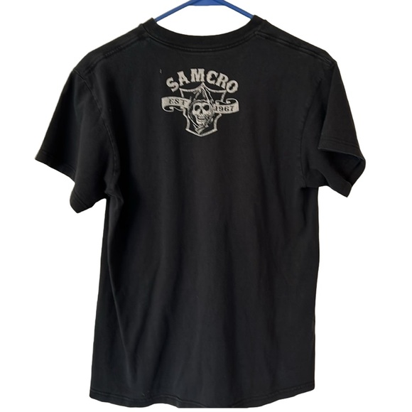 Sons of Anarchy unisex t-shirt. Samcro logo on front and back. - Picture 2 of 3